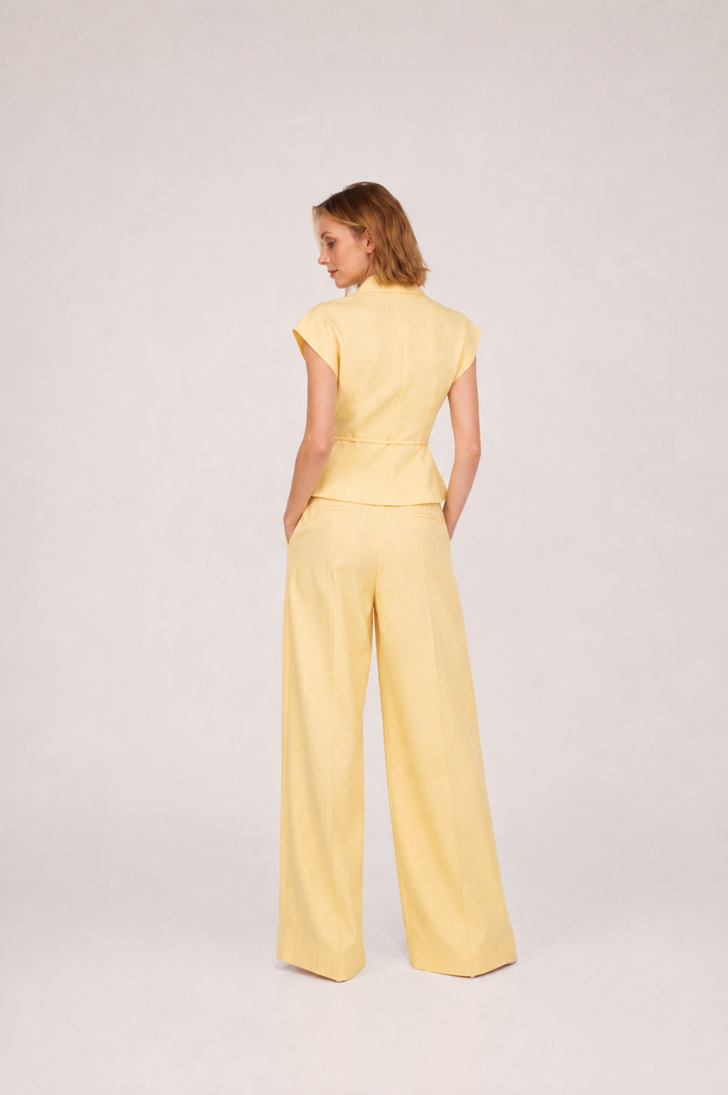 Helen Lino Set